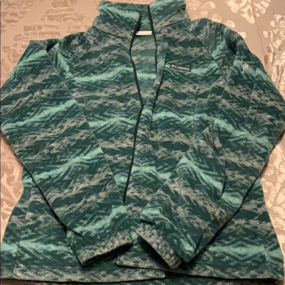 Columbia zip up jacket